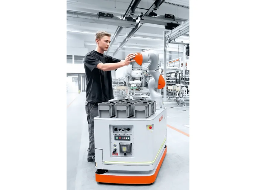 KUKA KMR iiwa